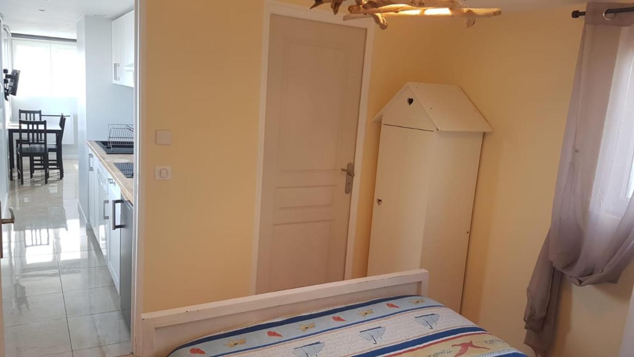Maisonnette Bois Flottes Сал Екстериор снимка